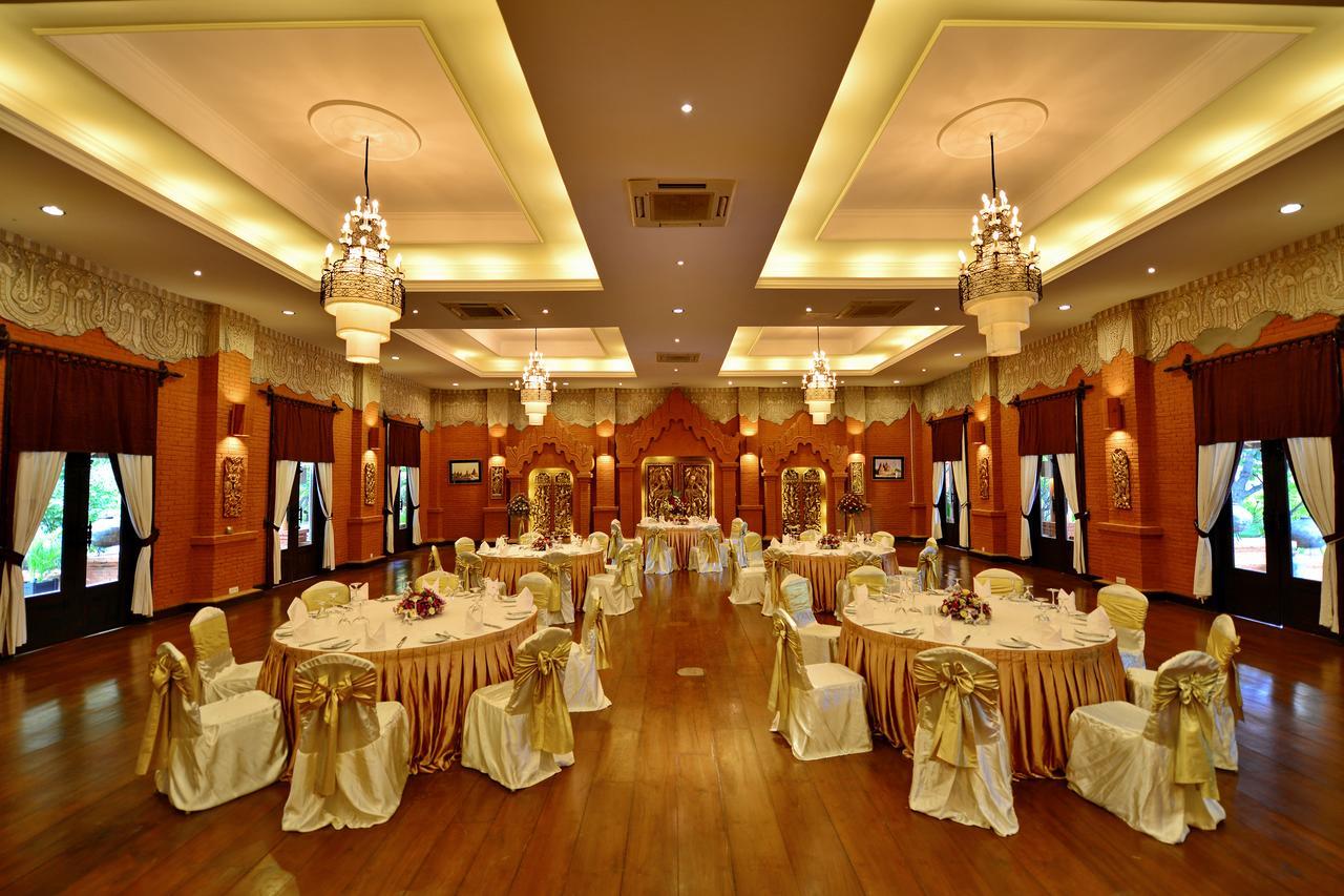 Aureum Palace Hotel & Resort Bagan Nyaung-U Exteriör bild
